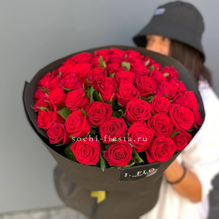 51 роза "Блек" в Белгороде