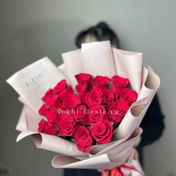 21 красная роза  в Белгороде