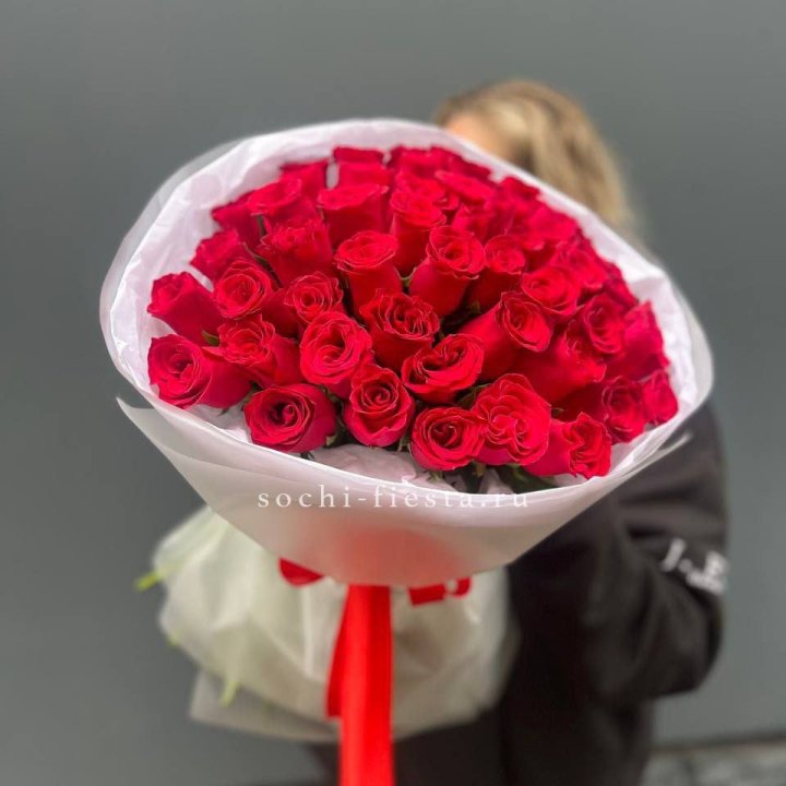 55 красных роз "Амелия" в Белгороде