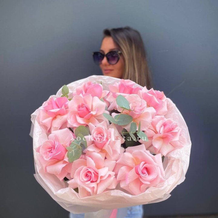 Букет роз "Минифу" в Белгороде