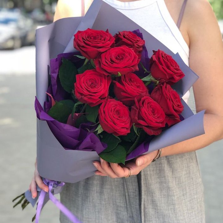 9  красных роз №1 в Белгороде