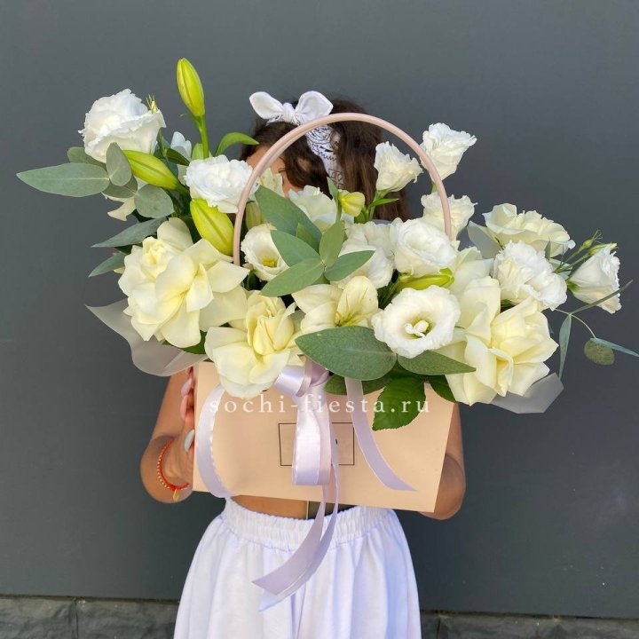 Сумочка цветов "Матина" в Белгороде