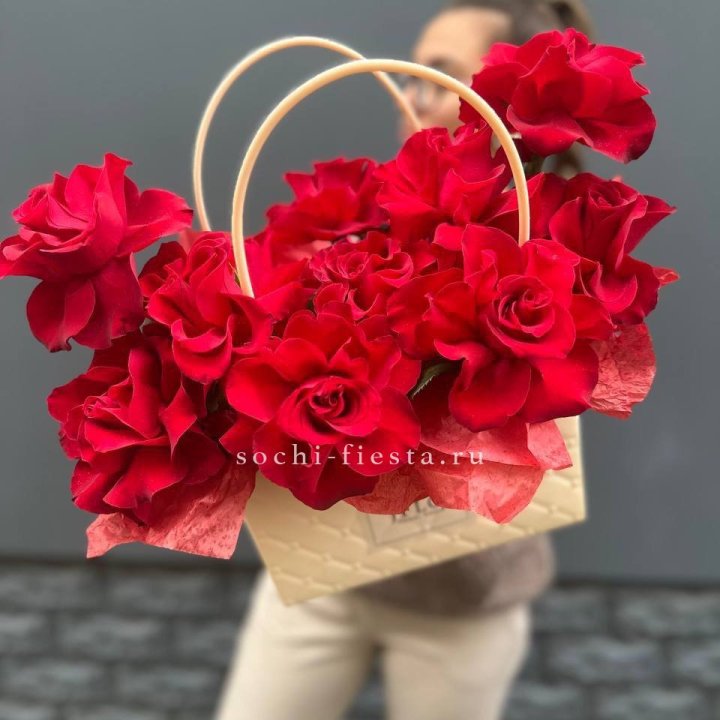 Французские розы в сумочке в Белгороде