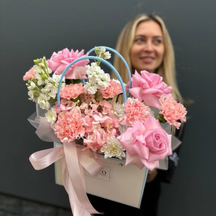 Сумочка "Бал цветов" в Белгороде