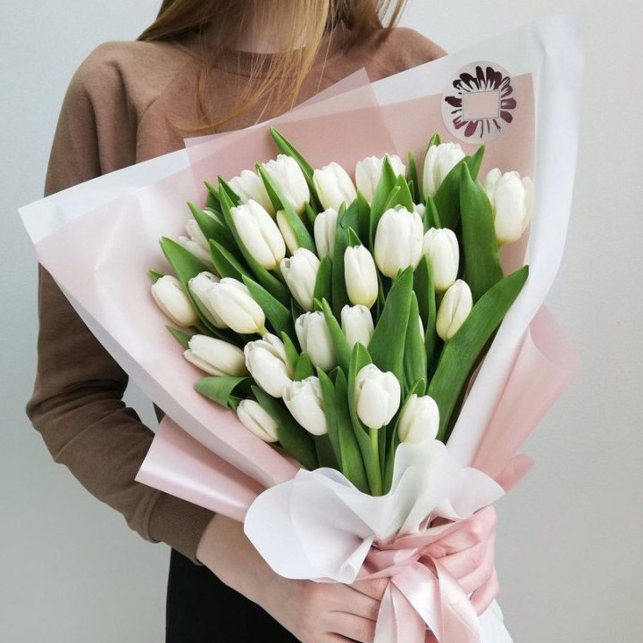 Букет белых тюльпанов "Моника" в Белгороде
