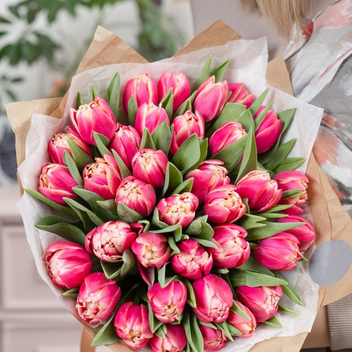 Букет пионовидных тюльпанов в Белгороде